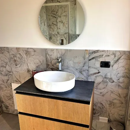 Διαμέρισμα Cuma72 *